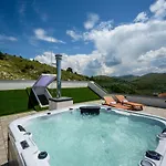 Ferienvilla Grc Mit Infinity Pool By Interhome * Zaboric