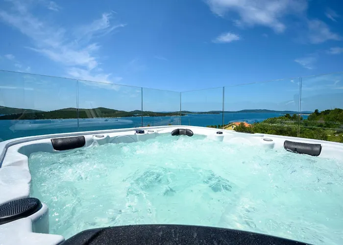 Ferienvilla Grc Mit Infinity Pool By Interhome Ferienhaus *