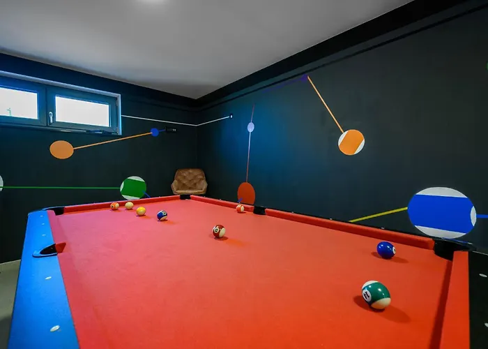 בית נופש Ferienvilla Grc Mit Infinity Pool By Interhome