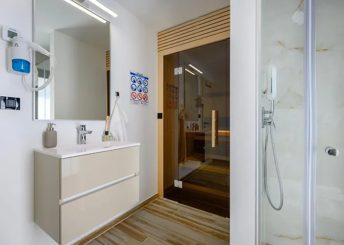 Ferienvilla Grc Mit Infinity Pool By Interhome * ז'אבוריץ'