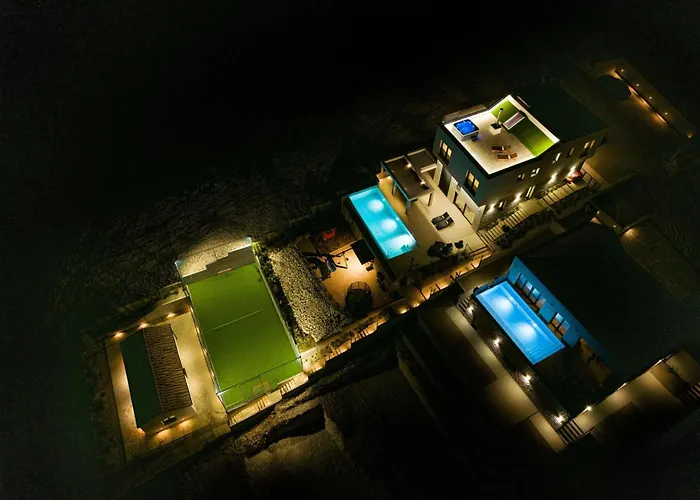 Ferienhaus Ferienvilla Grc Mit Infinity Pool By Interhome Zaboric