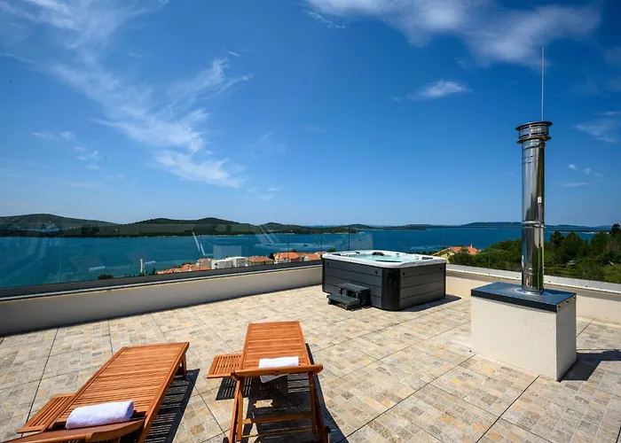 Ferienvilla Grc Mit Infinity Pool By Interhome Ferienhaus