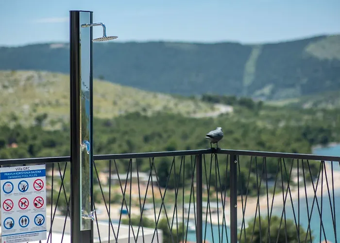 Ferienvilla Grc Mit Infinity Pool By Interhome *