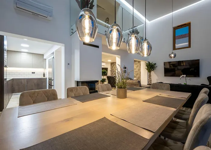 Ferienhaus Ferienvilla Grc Mit Infinity Pool By Interhome Zaboric